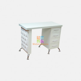 Маникюрный стол Рэффэел