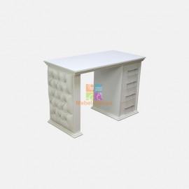 Маникюрный стол Мэнлайо