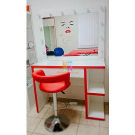 Рабочее место визажиста Plymouth KZ