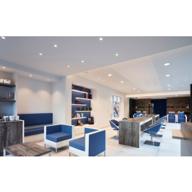 Кресло парикмахерское KOMU  KZ