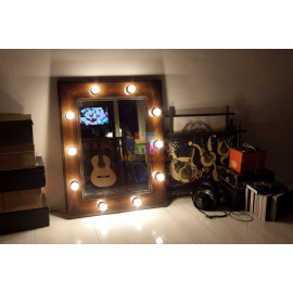 Зеркало визажиста Adrian KZ